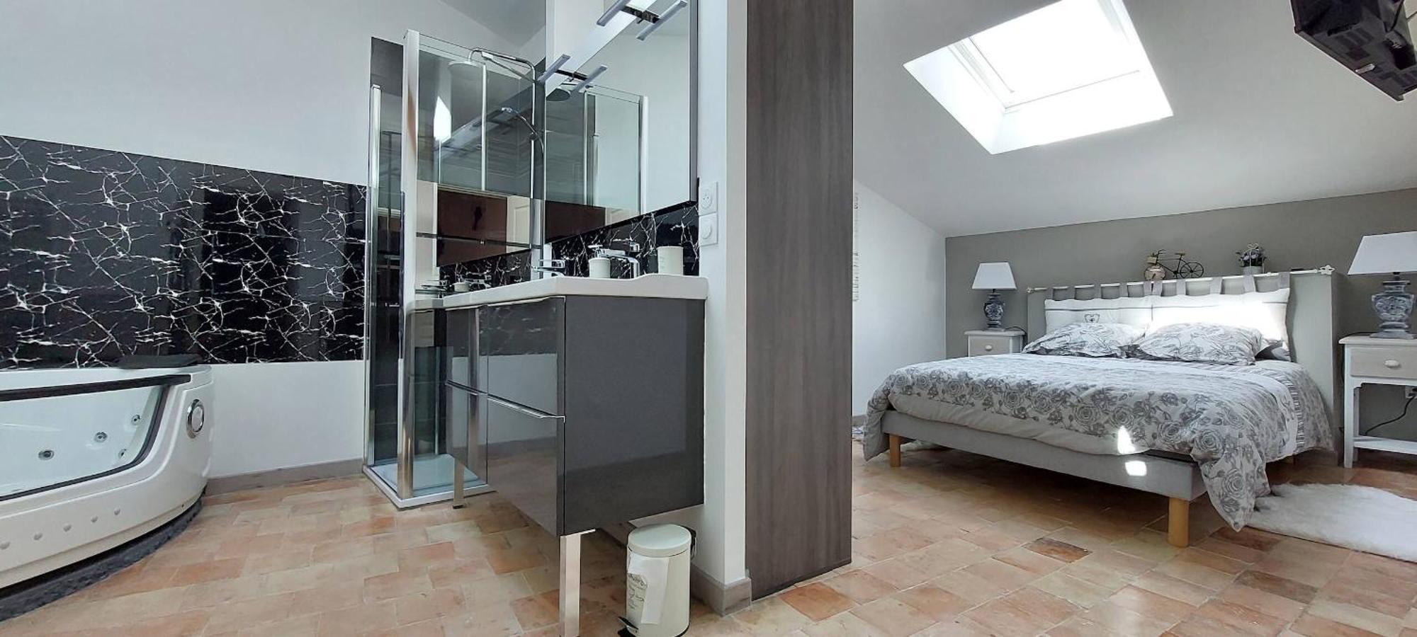 Le Lavandin Classe 3 Etoiles Riez Exterior photo